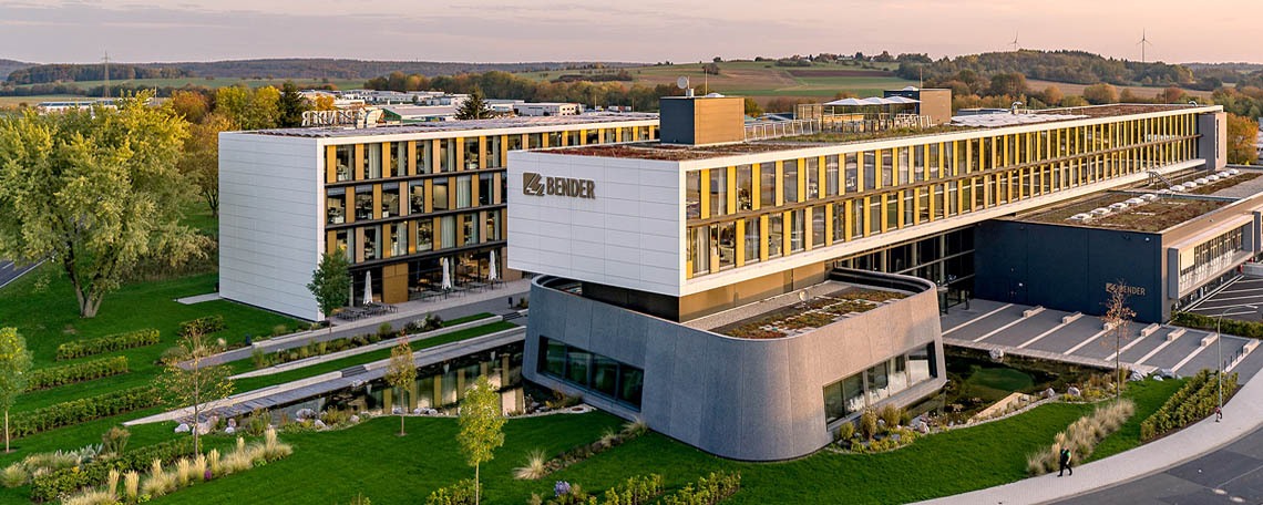 MitarbeiterIn Rohmateriallager (m/w/d), 1. Bild